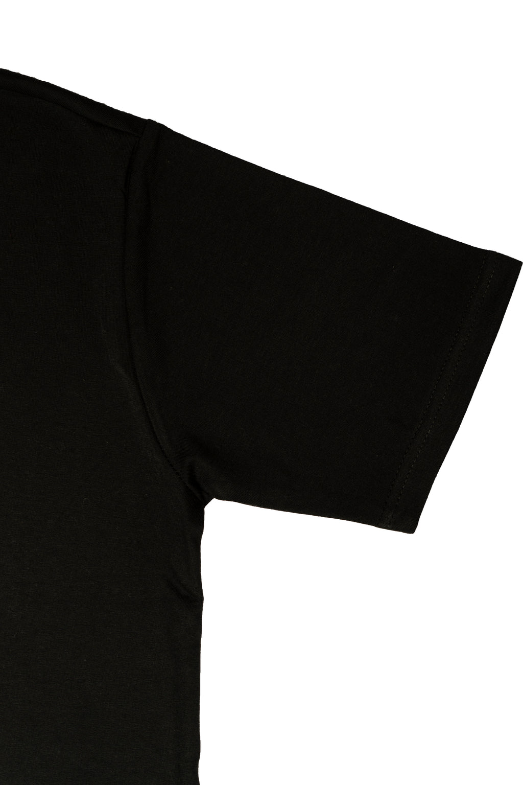T-Shirt – Classic Black with Tonal Black Essence